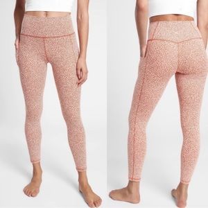 ATHLETA Salutation Stash Textured Tight in Micro Cheetah Size XS